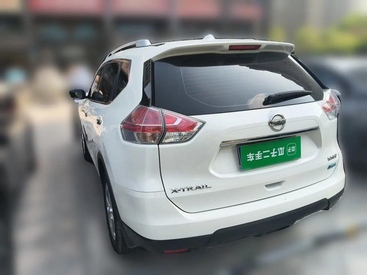 Nissan X-Trail 2014 2.0L CVT Comfort Edition 2WD — миниатюра 4