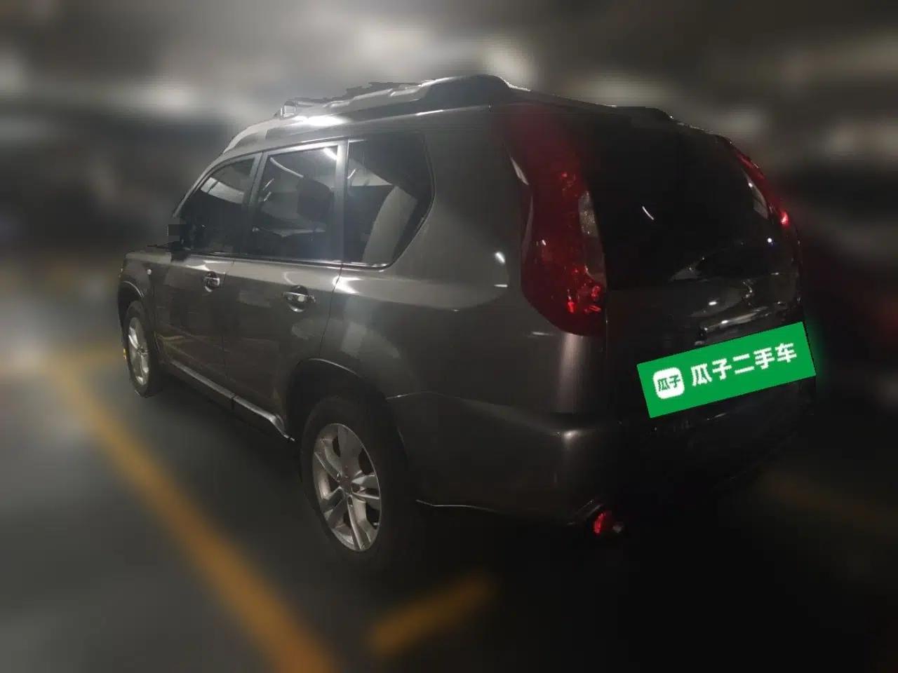 Nissan X-Trail 2012 2.5L CVT Luxury Edition 4WD — миниатюра 4