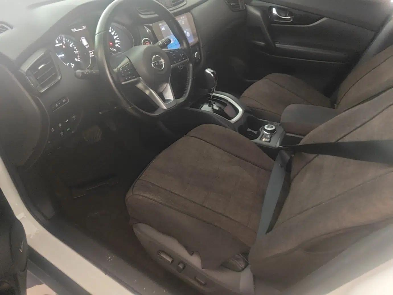 Nissan X-Trail 2019 2.5L CVT Smart Connect Luxury Edition 4WD — миниатюра 18