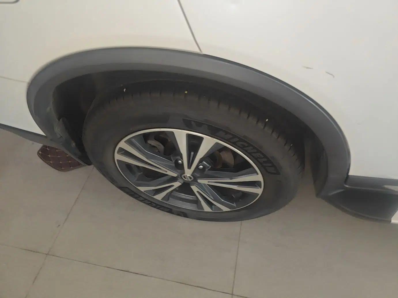 Nissan X-Trail 2019 2.5L CVT Smart Connect Luxury Edition 4WD — миниатюра 10