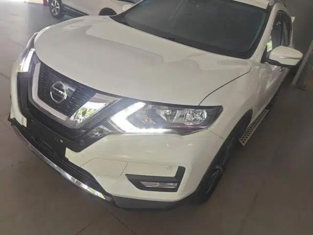 Nissan X-Trail 2019 2.5L CVT Smart Connect Luxury Edition 4WD