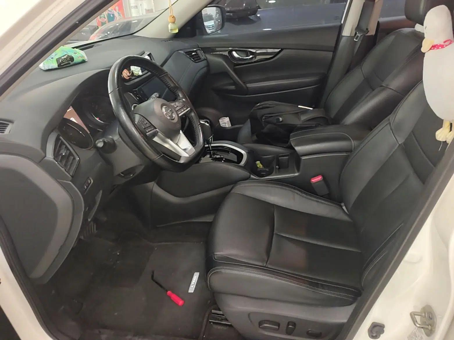 Nissan X-Trail 2020 2.0L XL ITS CVT 2WD SmartConnect Comfort Edition — миниатюра 18