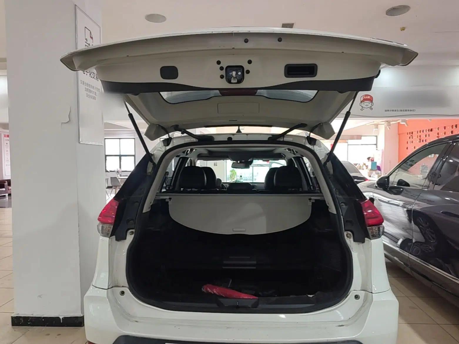 Nissan X-Trail 2020 2.0L XL ITS CVT 2WD SmartConnect Comfort Edition — миниатюра 22