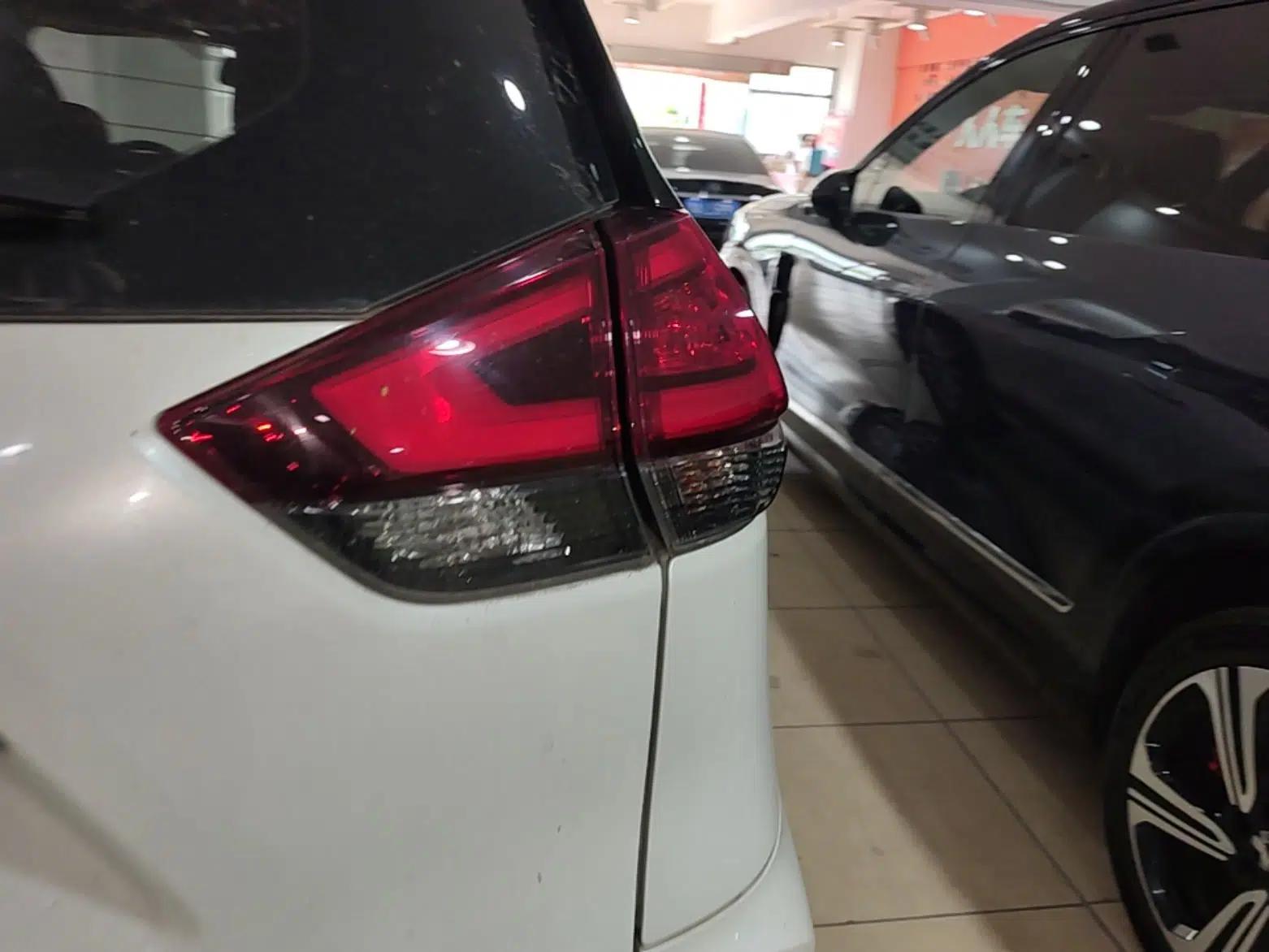 Nissan X-Trail 2020 2.0L XL ITS CVT 2WD SmartConnect Comfort Edition — миниатюра 7