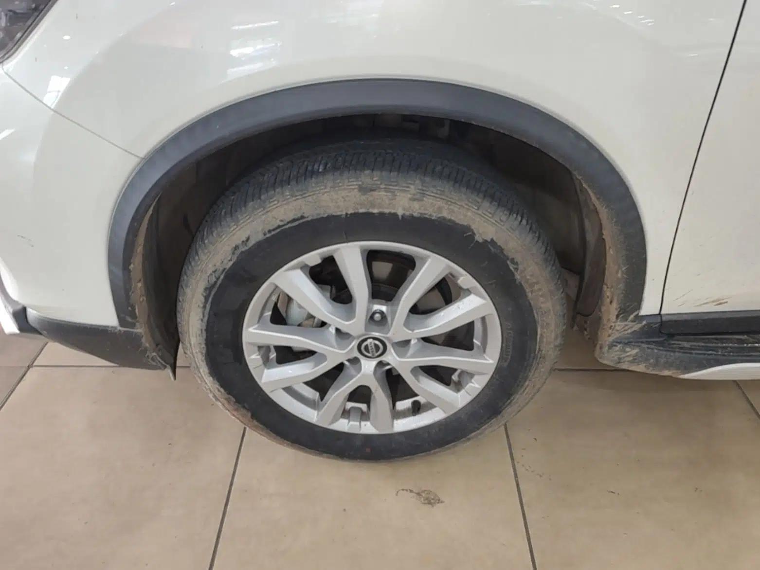 Nissan X-Trail 2020 2.0L XL ITS CVT 2WD SmartConnect Comfort Edition — миниатюра 8