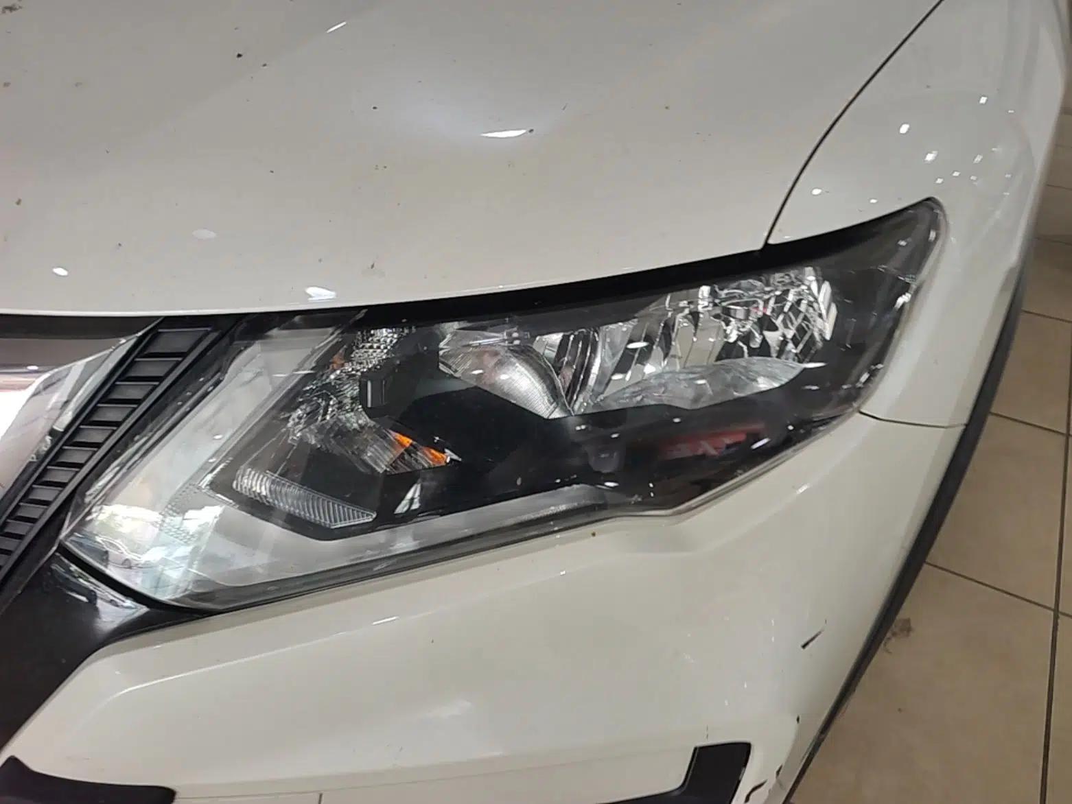 Nissan X-Trail 2020 2.0L XL ITS CVT 2WD SmartConnect Comfort Edition — миниатюра 9