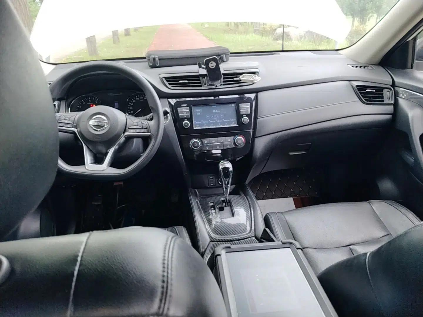 Nissan X-Trail 2017 2.0L CVT Comfort Edition 2WD — миниатюра 12