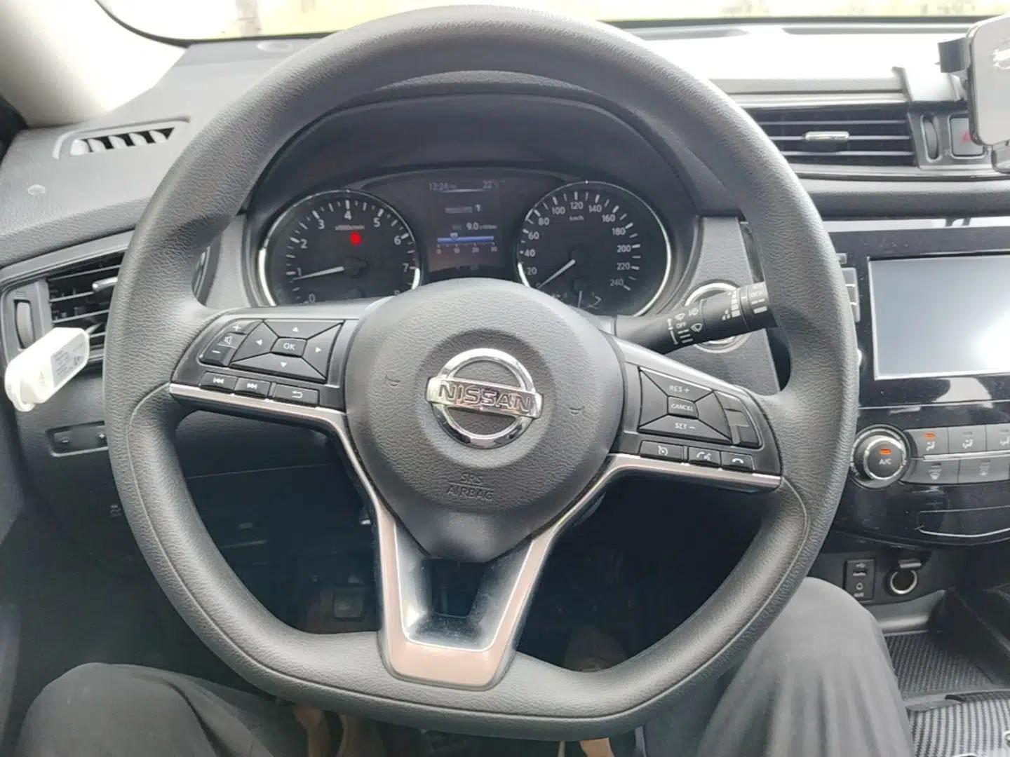 Nissan X-Trail 2017 2.0L CVT Comfort Edition 2WD — миниатюра 13