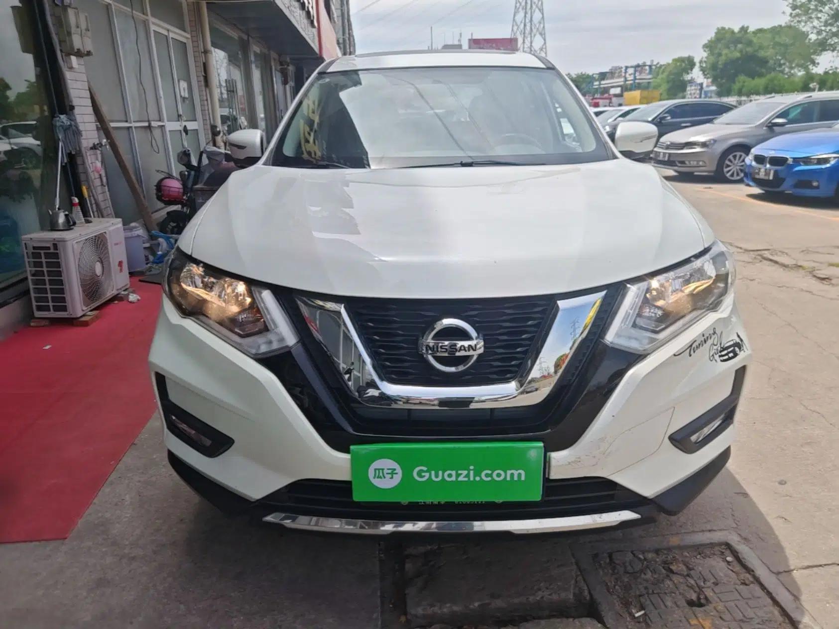 Nissan X-Trail 2017 2.0L CVT Comfort Edition 2WD — миниатюра 2