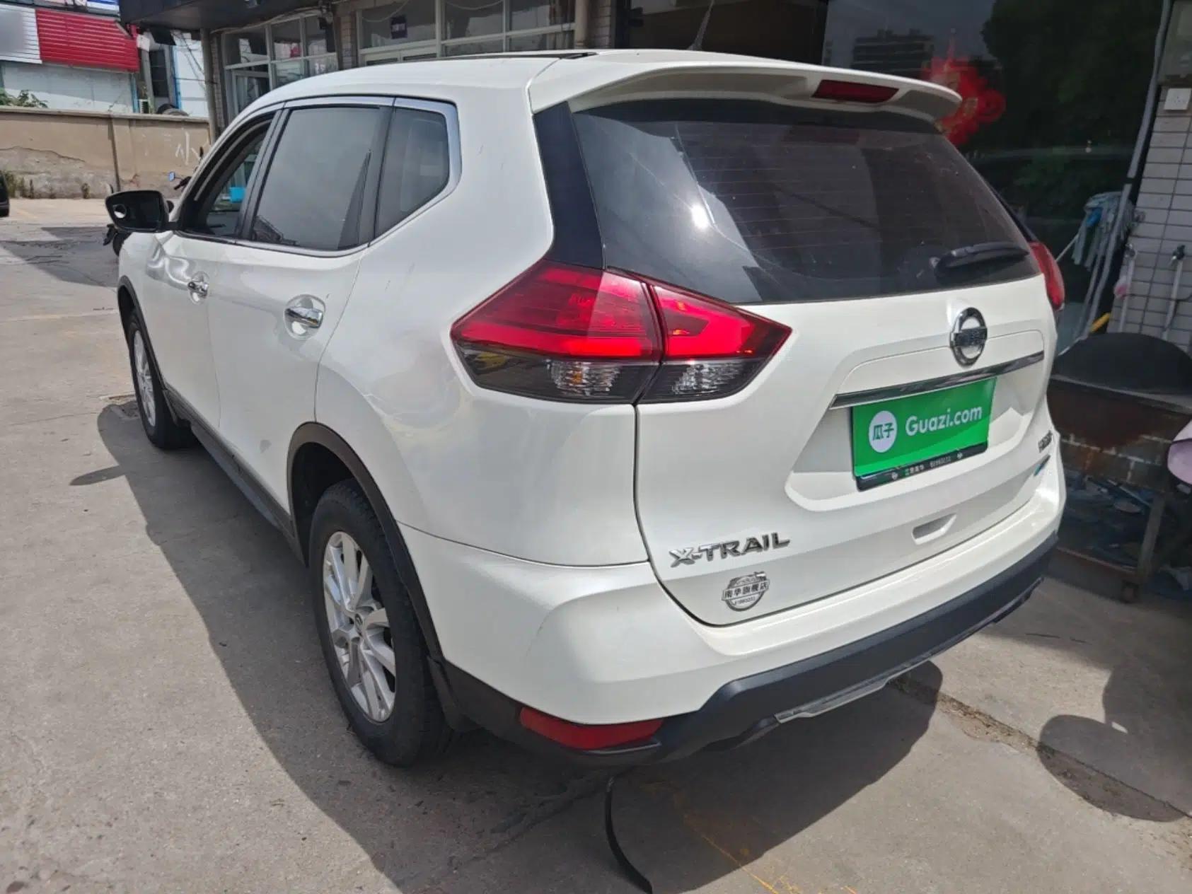Nissan X-Trail 2017 2.0L CVT Comfort Edition 2WD — миниатюра 4
