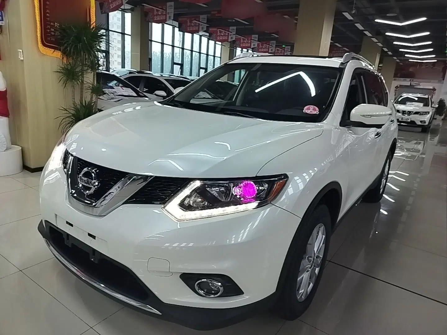 Nissan X-Trail 2014 2.0L CVT Comfort Edition 2WD — миниатюра 1