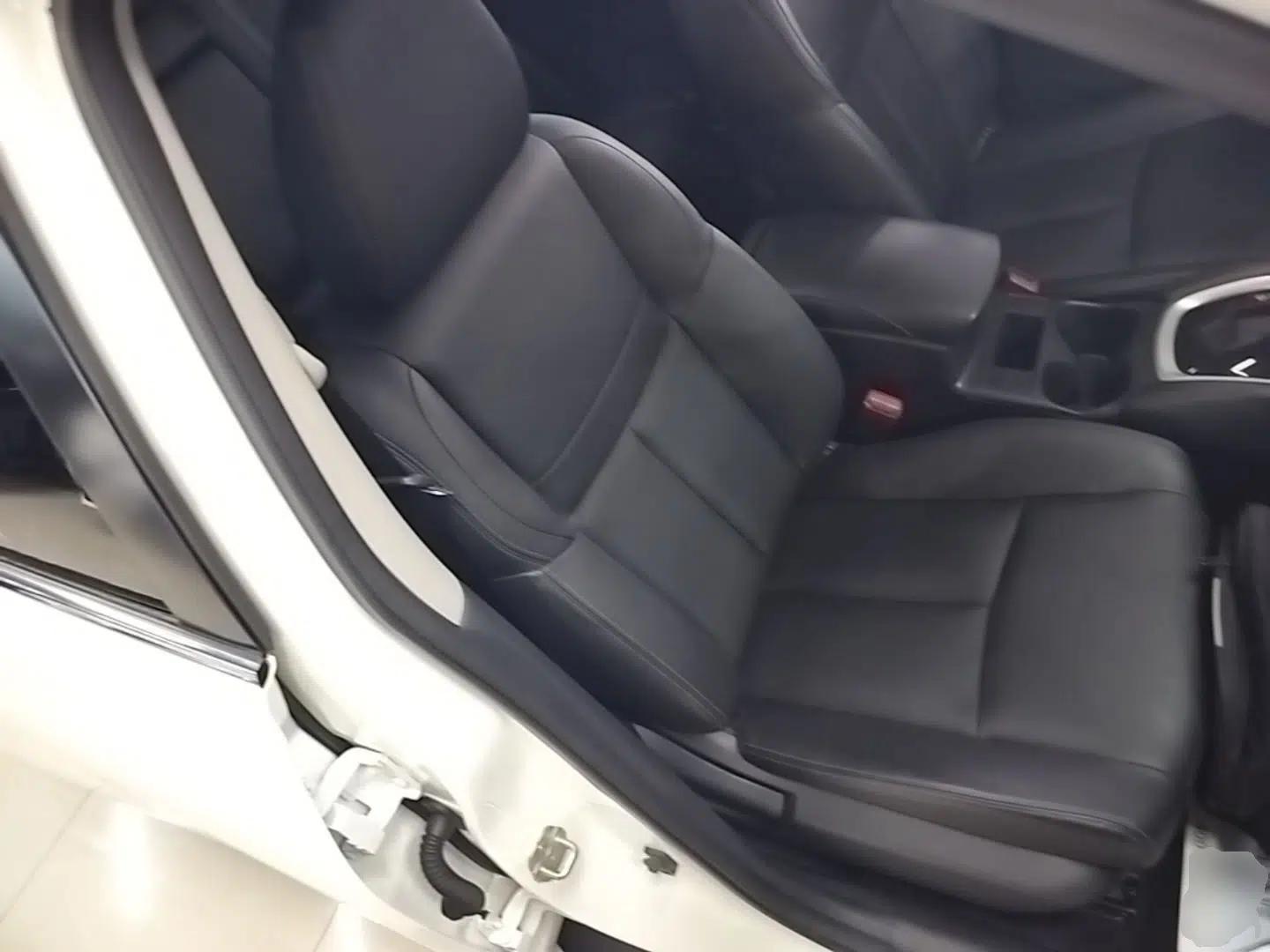 Nissan X-Trail 2014 2.0L CVT Comfort Edition 2WD — миниатюра 23