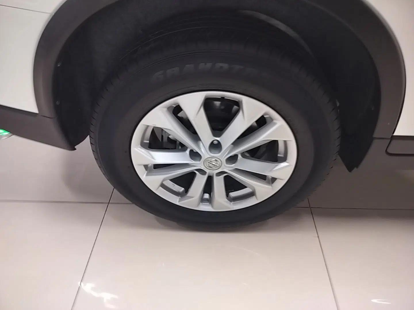 Nissan X-Trail 2014 2.0L CVT Comfort Edition 2WD — миниатюра 10