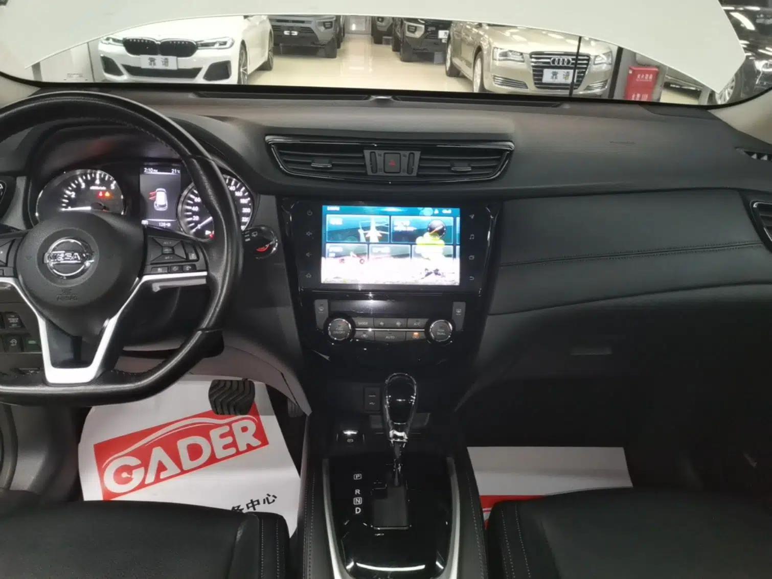 Nissan X-Trail 2019 2.5L CVT Smart Connect Luxury Edition 4WD — миниатюра 12