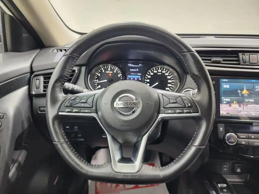 Nissan X-Trail 2019 2.5L CVT Smart Connect Luxury Edition 4WD — миниатюра 9