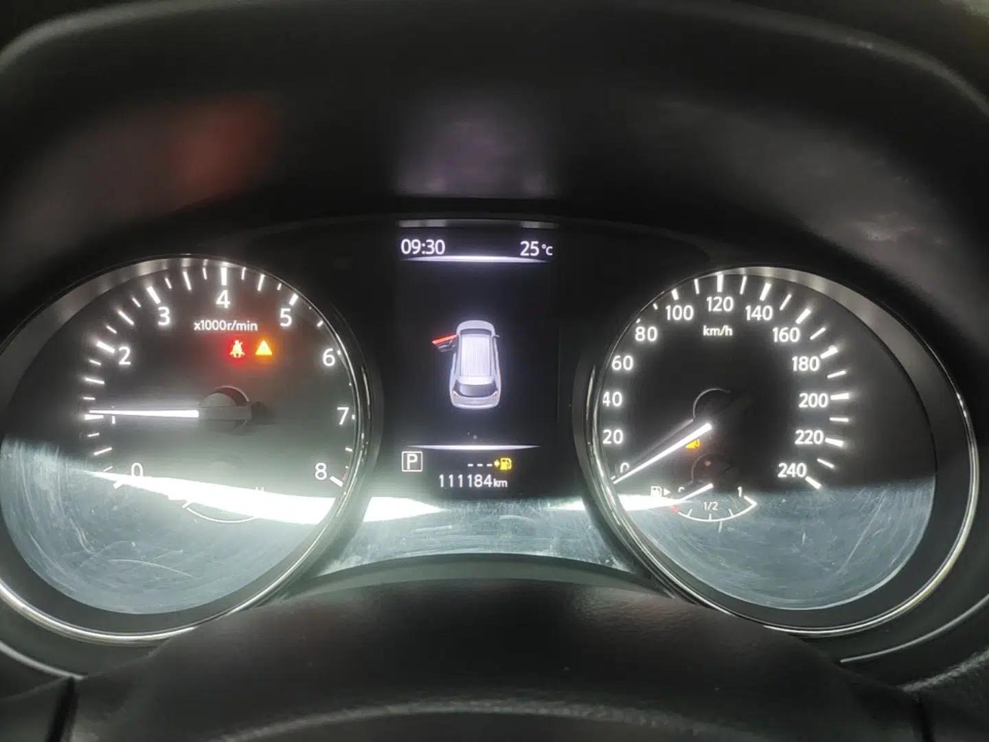 Nissan X-Trail 2019 2.0L CVT Smart Connect Comfort Edition 2WD — миниатюра 15