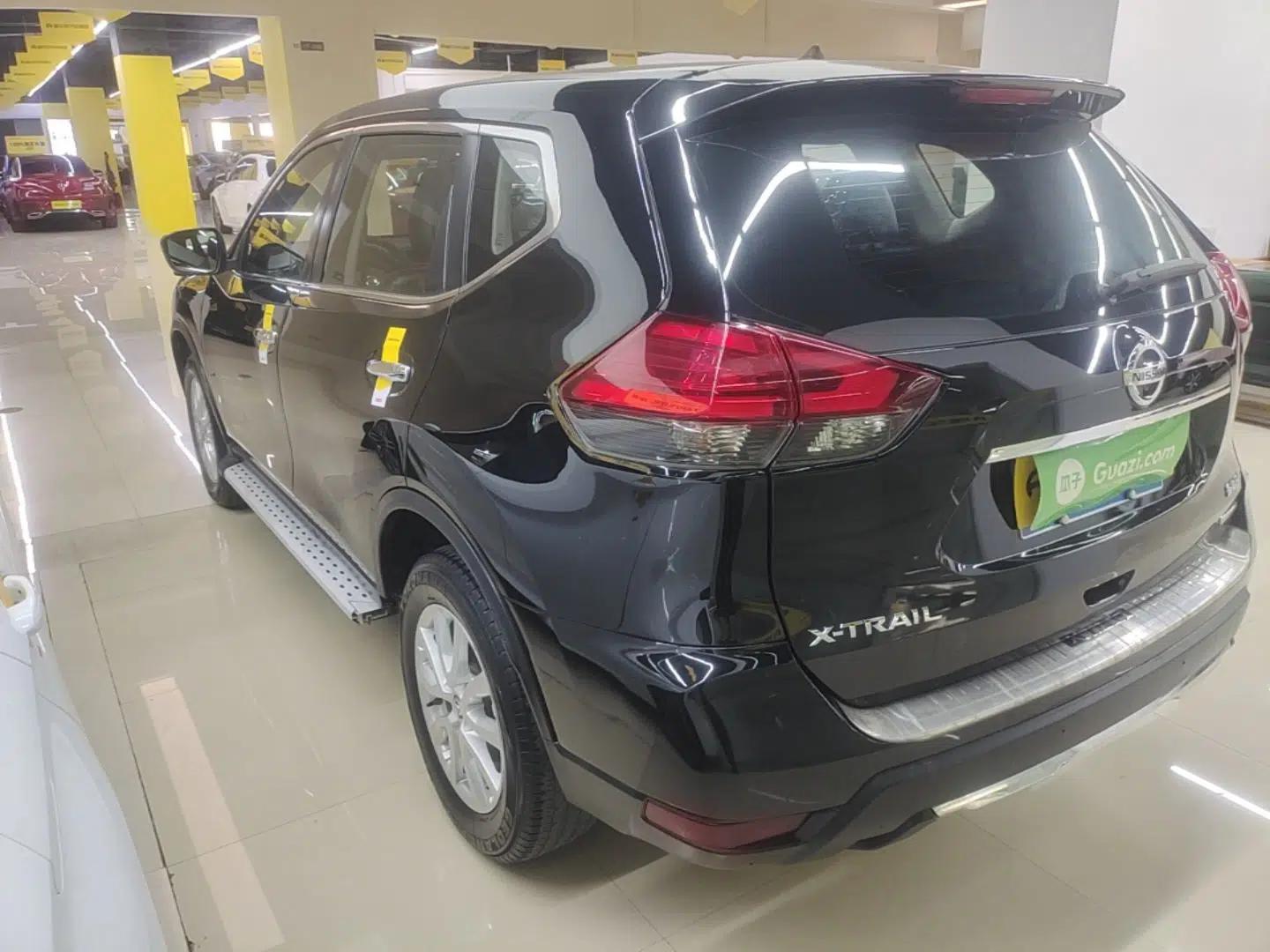 Nissan X-Trail 2019 2.0L CVT Smart Connect Comfort Edition 2WD — миниатюра 4