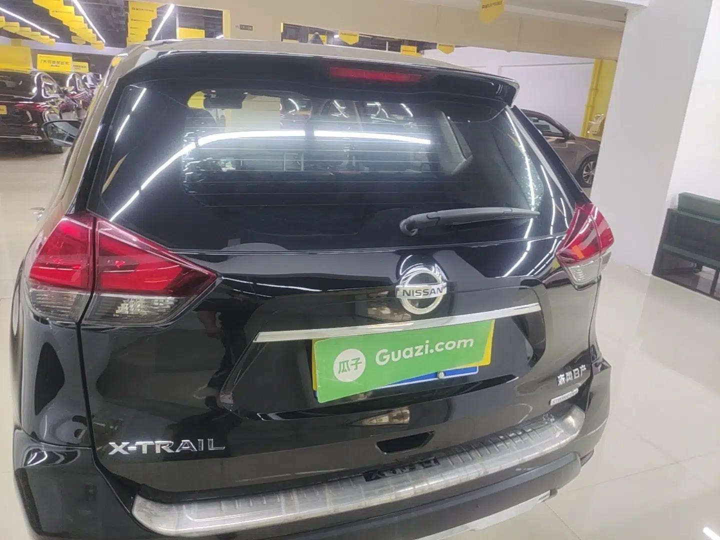 Nissan X-Trail 2019 2.0L CVT Smart Connect Comfort Edition 2WD — миниатюра 5