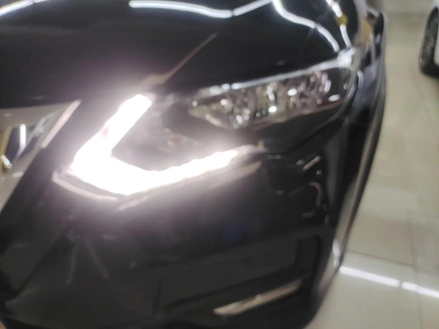 Nissan X-Trail 2019 2.0L CVT Smart Connect Comfort Edition 2WD — миниатюра 9