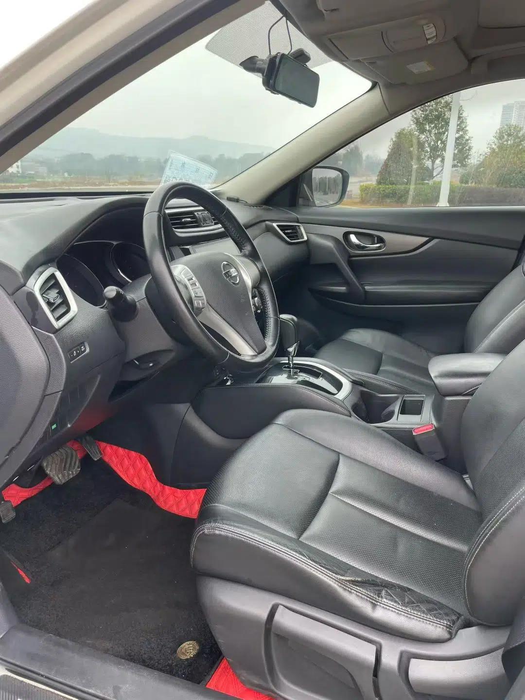 Nissan X-Trail 2014 2.0L CVT Comfort Edition 2WD — миниатюра 18