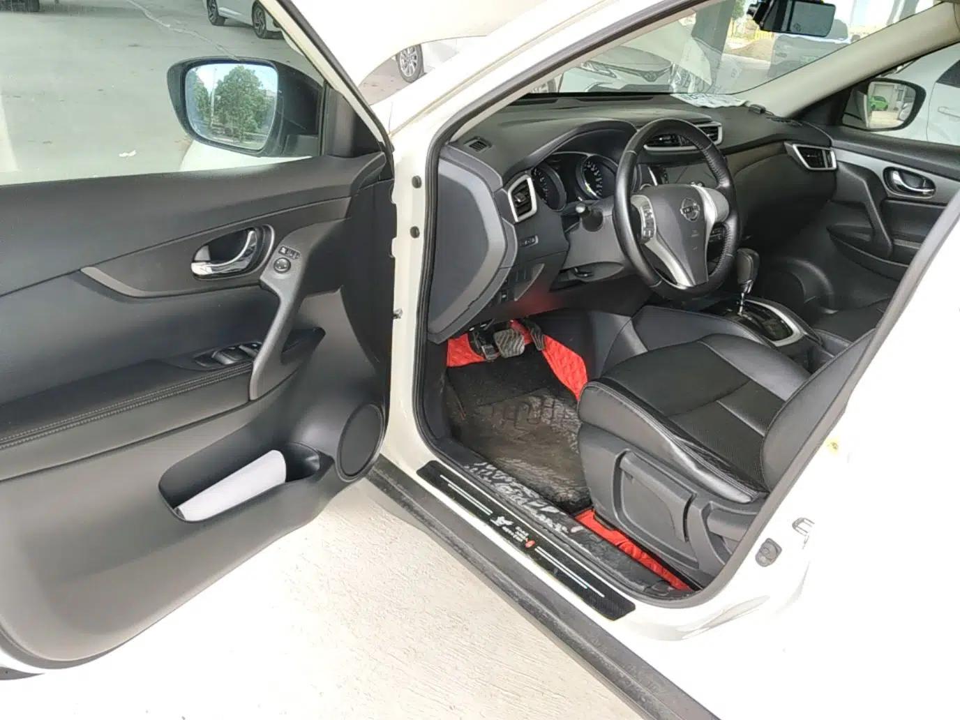 Nissan X-Trail 2014 2.0L CVT Comfort Edition 2WD — миниатюра 19