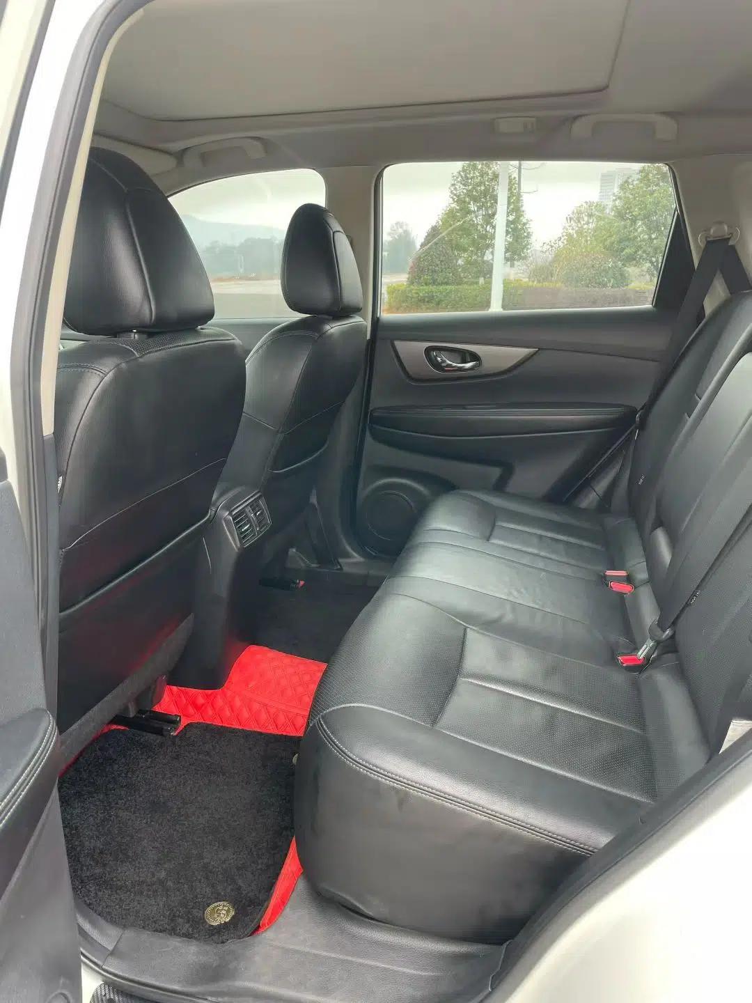 Nissan X-Trail 2014 2.0L CVT Comfort Edition 2WD — миниатюра 20