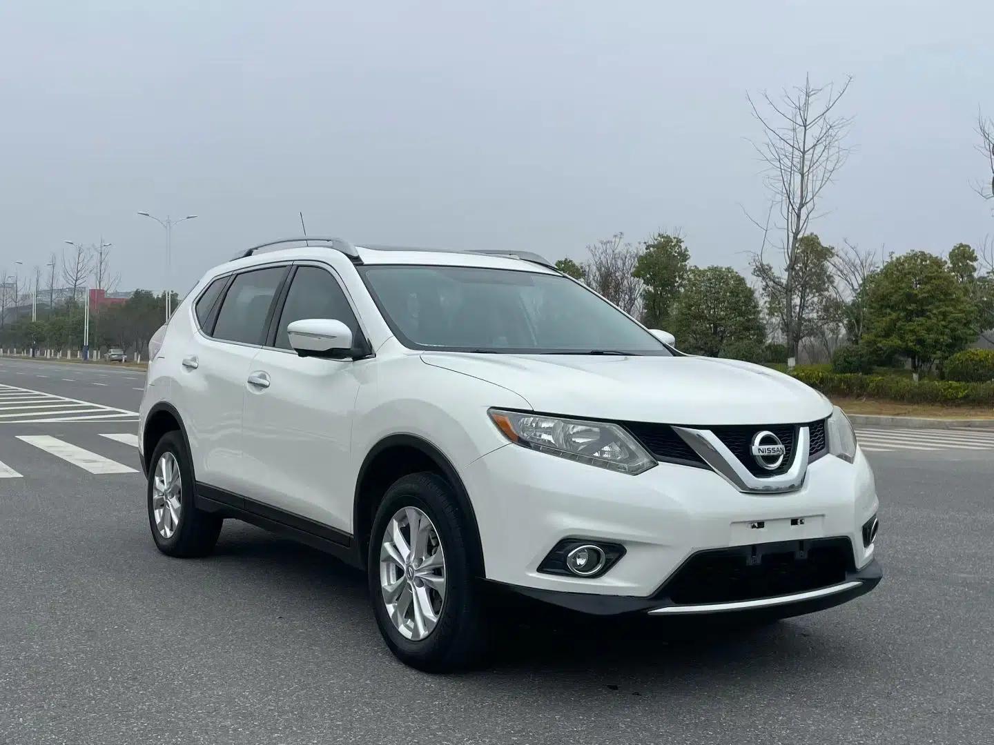 Nissan X-Trail 2014 2.0L CVT Comfort Edition 2WD — миниатюра 3
