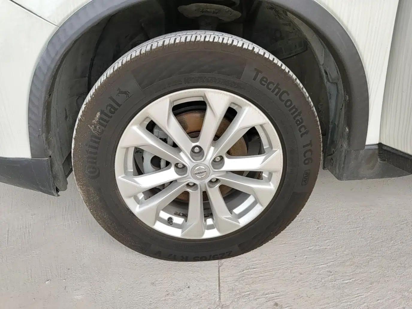 Nissan X-Trail 2014 2.0L CVT Comfort Edition 2WD — миниатюра 8