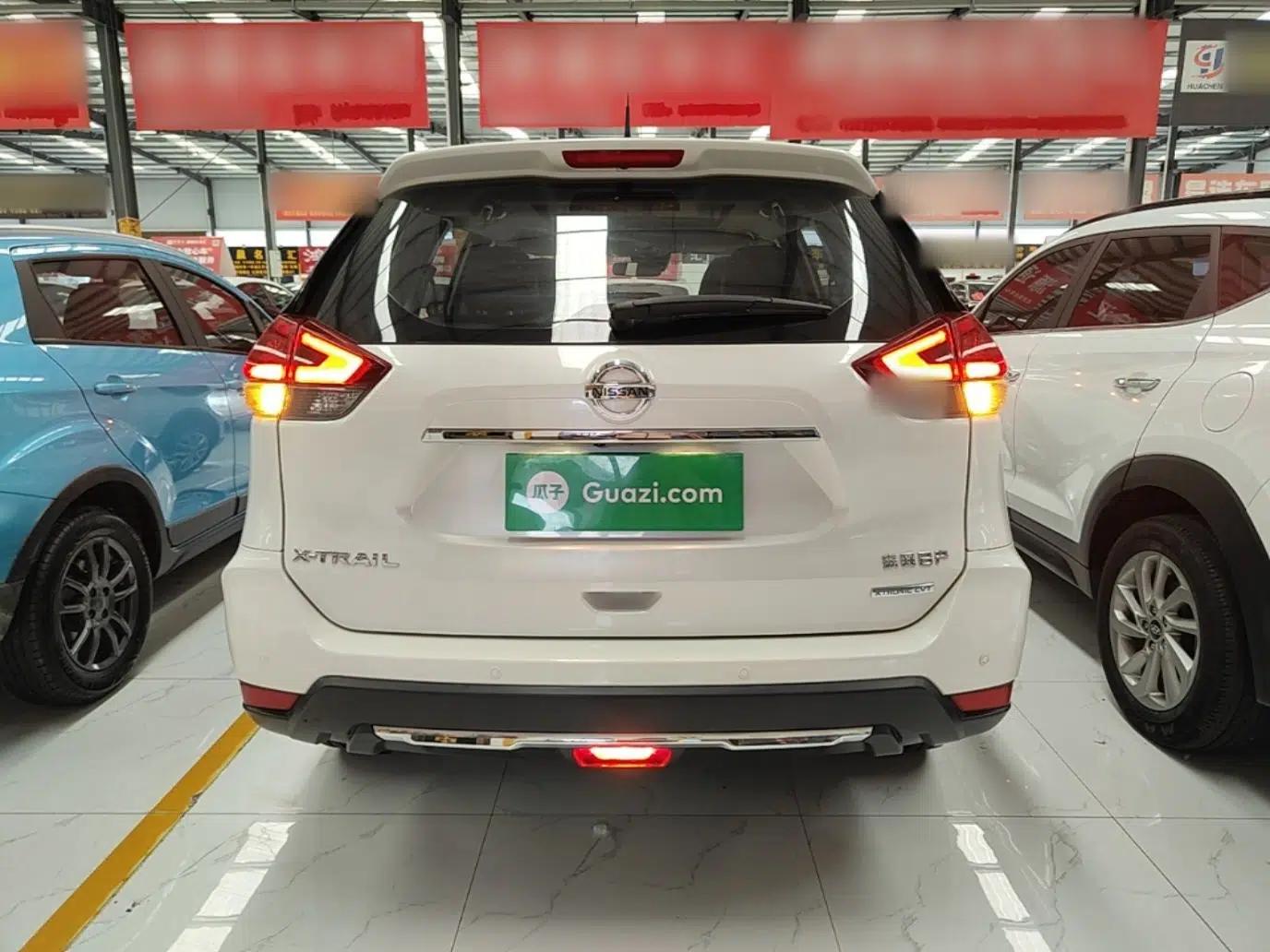 Nissan X-Trail 2020 2.0L XL Premium CVT 2WD SmartConnect Luxury Edition — миниатюра 5