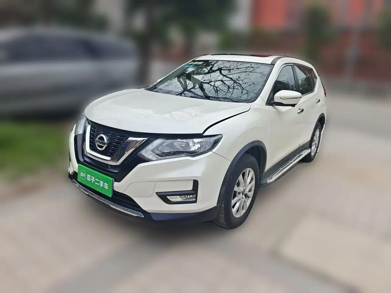 Nissan X-Trail 2017 2.0L CVT Comfort Edition 2WD — миниатюра 1