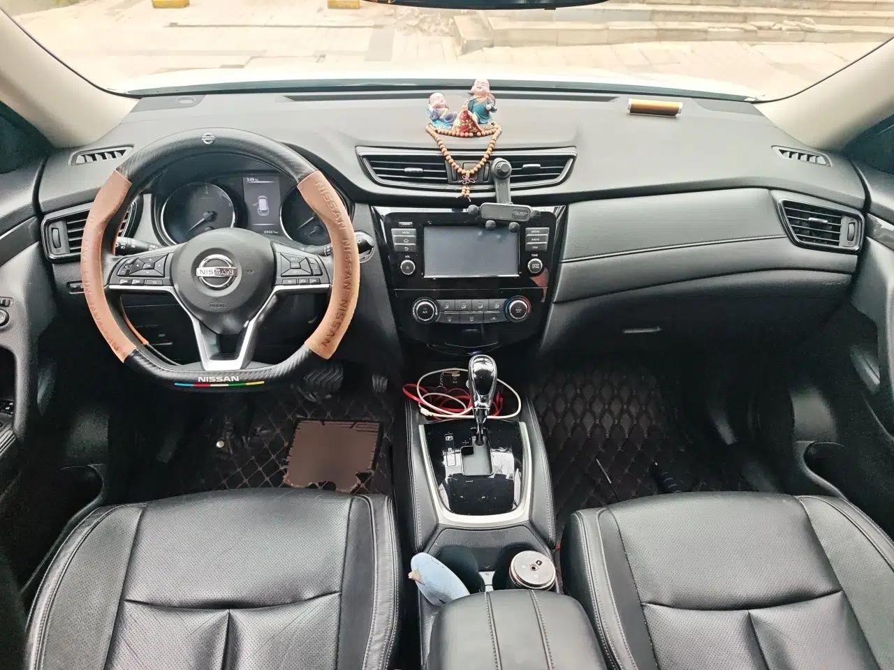 Nissan X-Trail 2017 2.0L CVT Comfort Edition 2WD — миниатюра 10