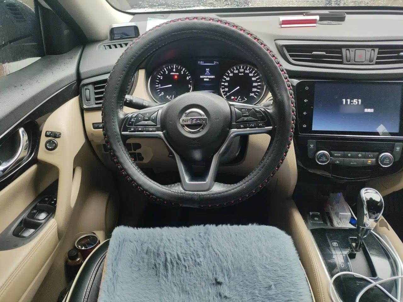 Nissan X-Trail 2019 2.0L CVT Comfort Edition 2WD — миниатюра 11