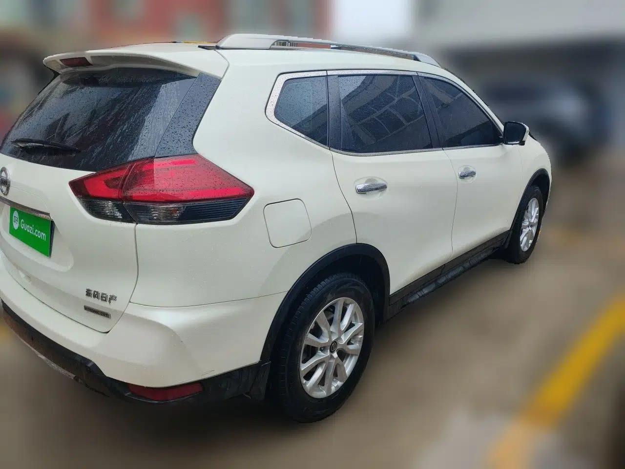 Nissan X-Trail 2019 2.0L CVT Comfort Edition 2WD — миниатюра 6