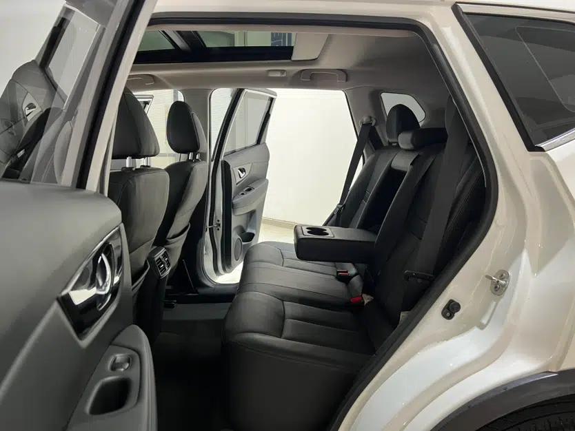 Nissan X-Trail 2021 2.0L CVT 2WD XL Premium Commemorative Edition — миниатюра 16