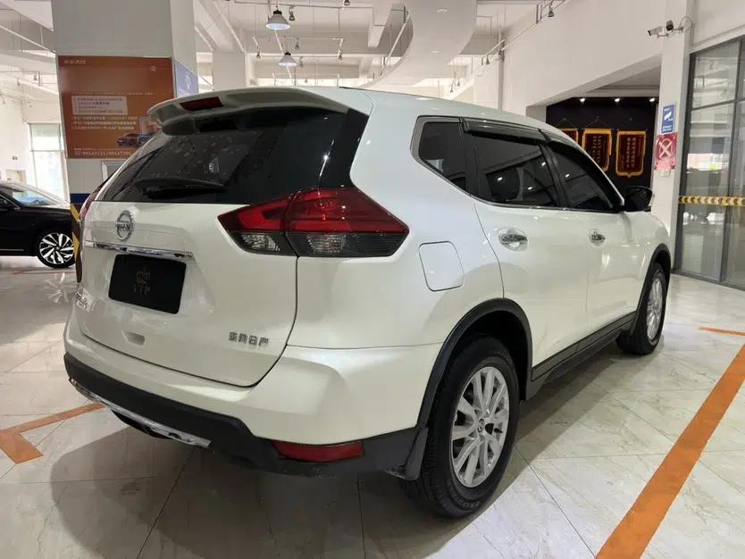 Nissan X-Trail 2021 2.0L CVT 2WD XL Premium Commemorative Edition — миниатюра 7