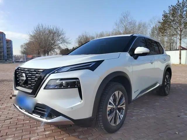 Nissan X-Trail 2023 e-POWER Ultra-Hybrid Dual-Motor All-Wheel-Drive Luxury Edition
