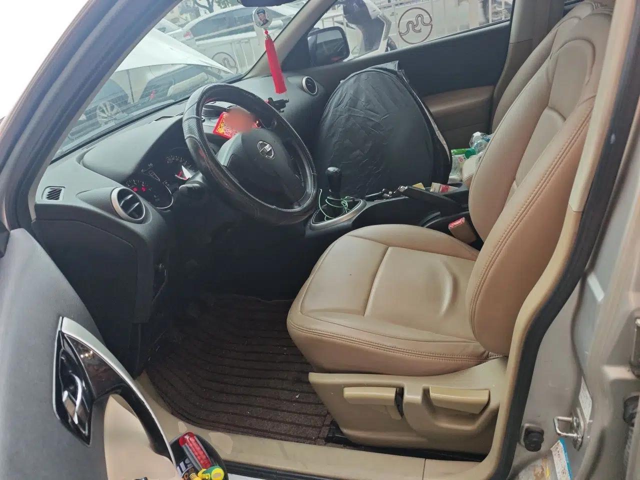 Nissan Qashqai 2012 2.0 XL Fire 6MT 2WD — миниатюра 16