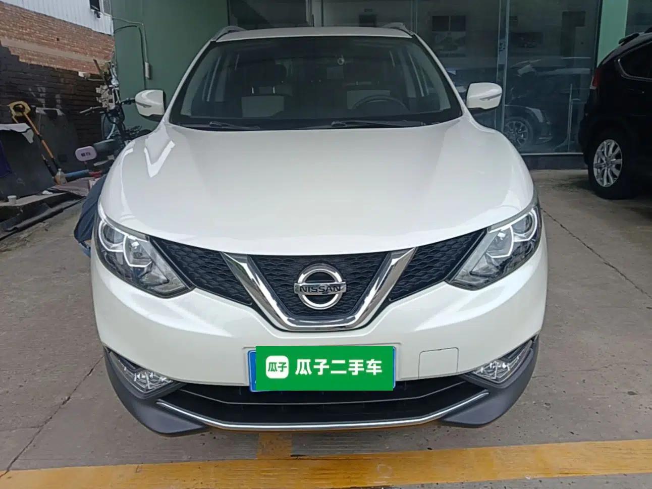 Nissan Qashqai 2017 2.0L CVT Elite Edition China V Standard — миниатюра 2