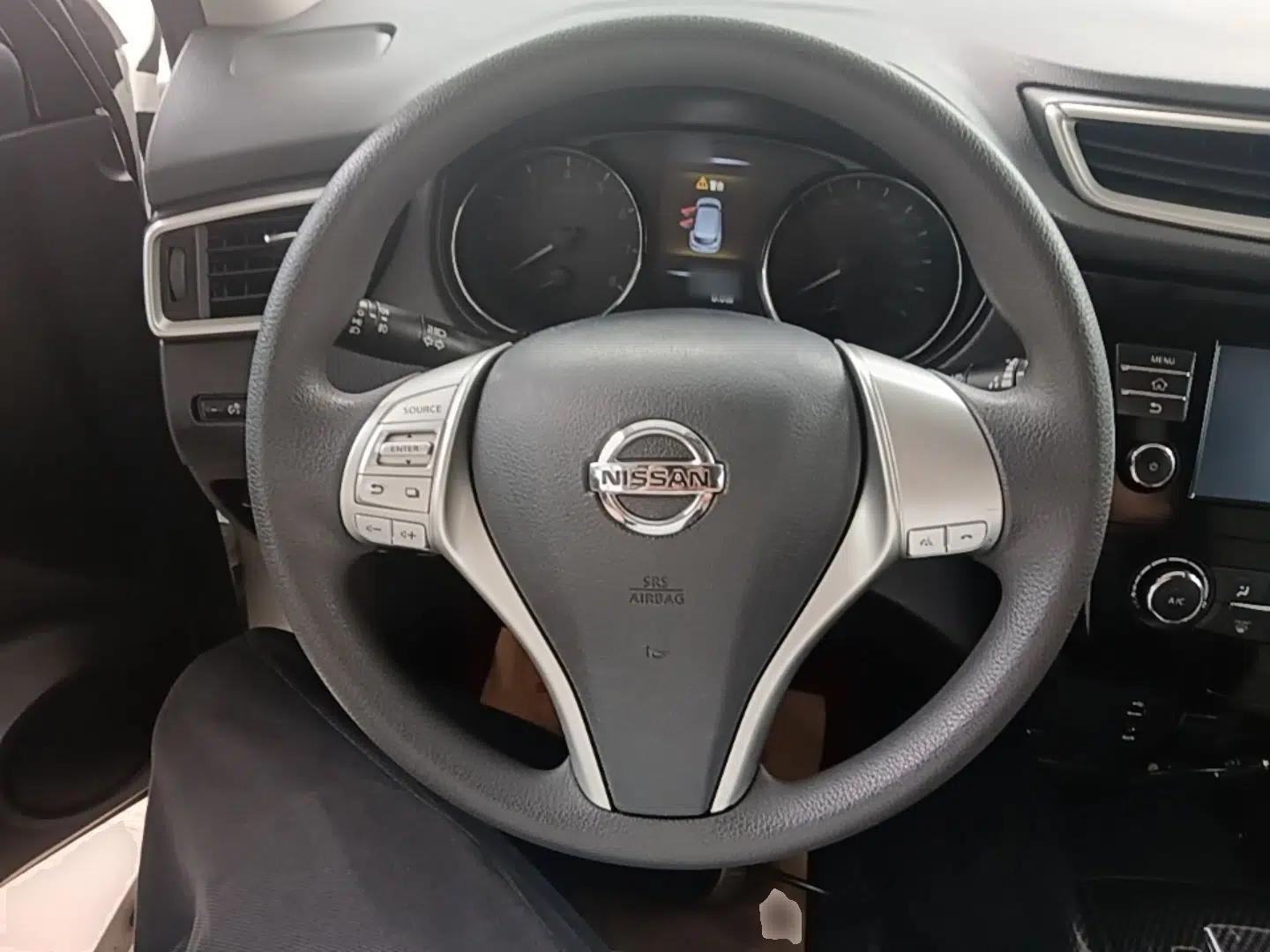 Nissan Qashqai 2017 2.0L CVT Elite Edition China V Standard — миниатюра 14