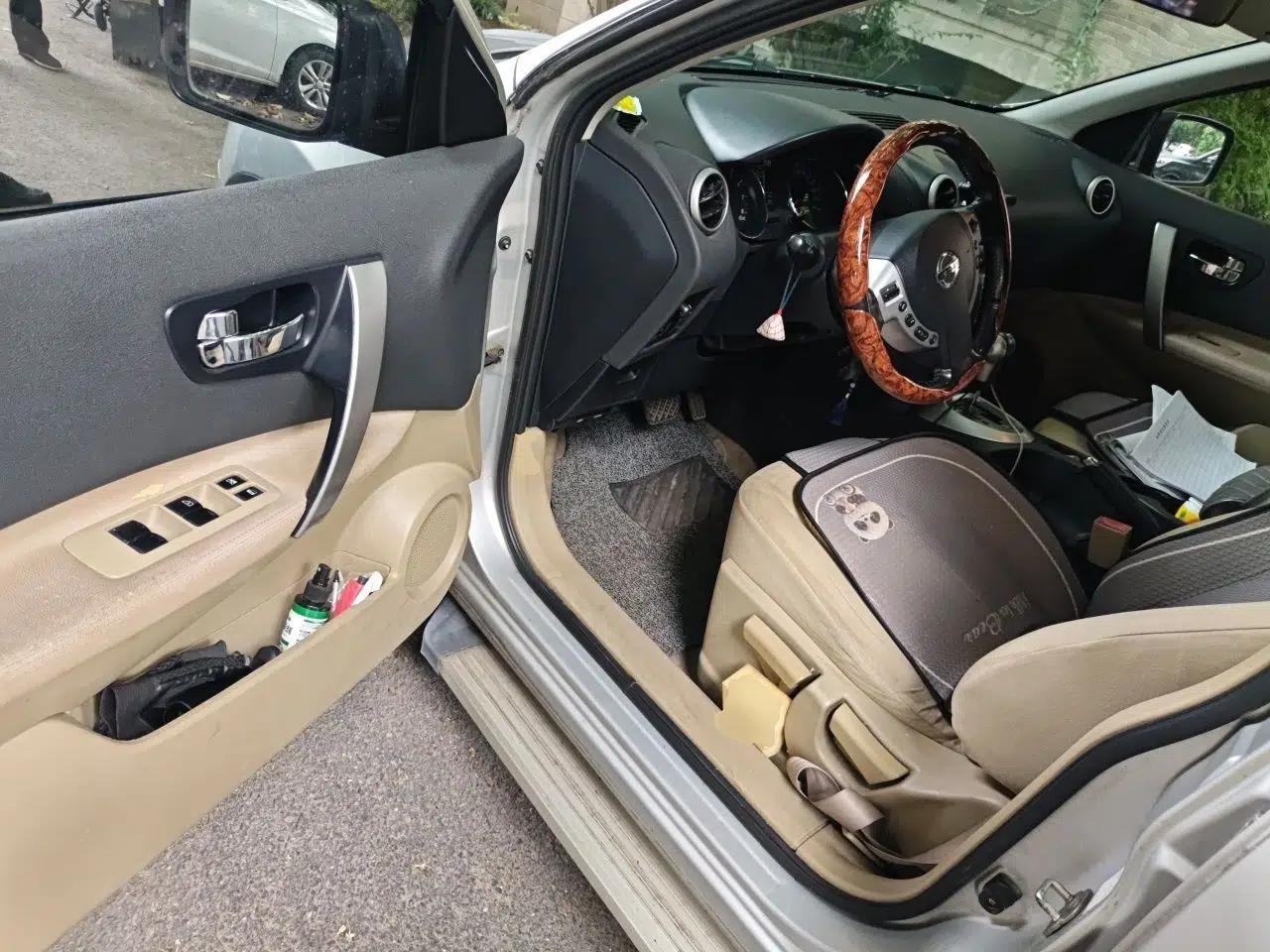 Nissan Qashqai 2012 2.0 XL Fire CVT 2WD — миниатюра 17