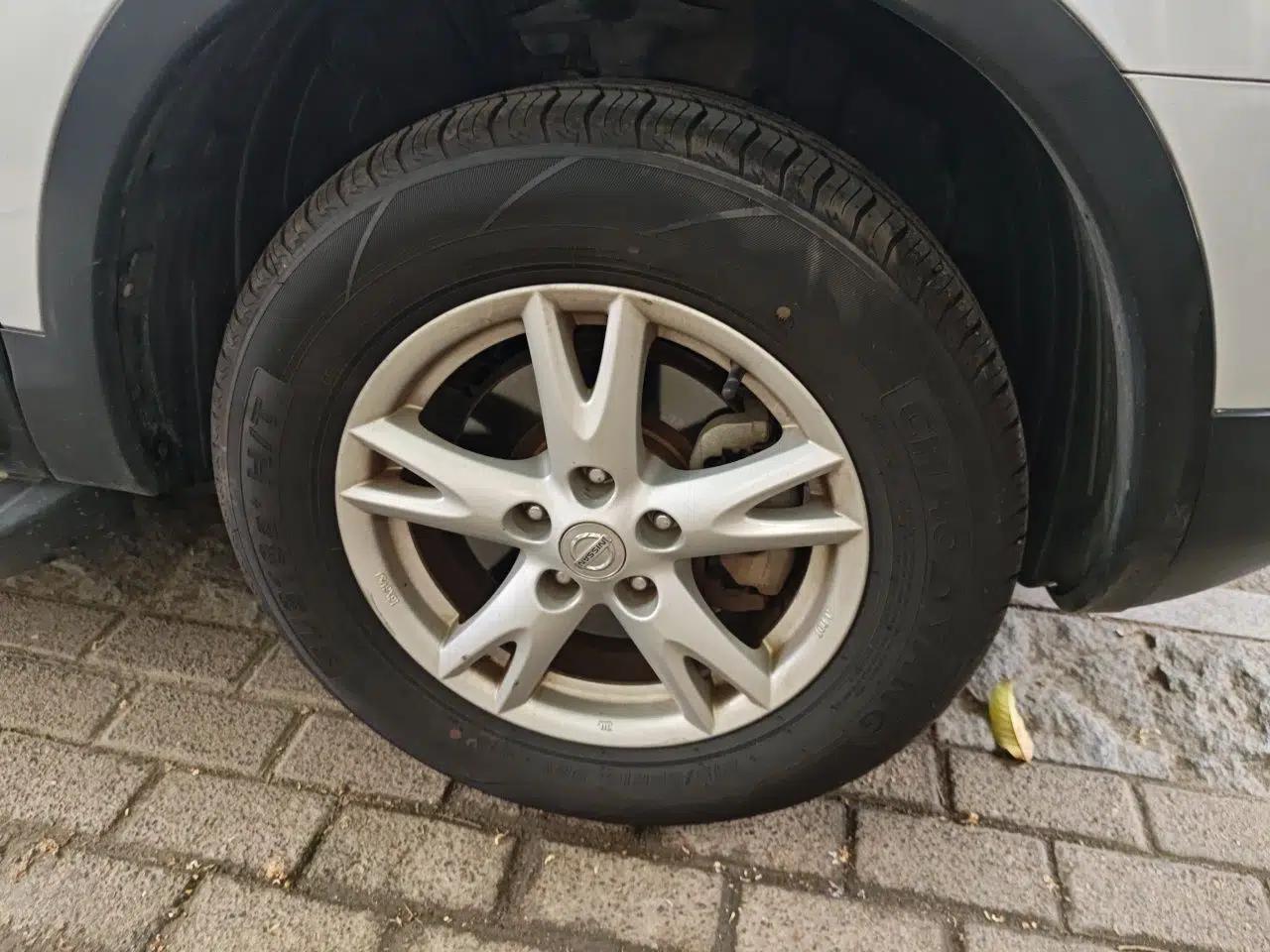 Nissan Qashqai 2012 2.0 XL Fire CVT 2WD — миниатюра 8
