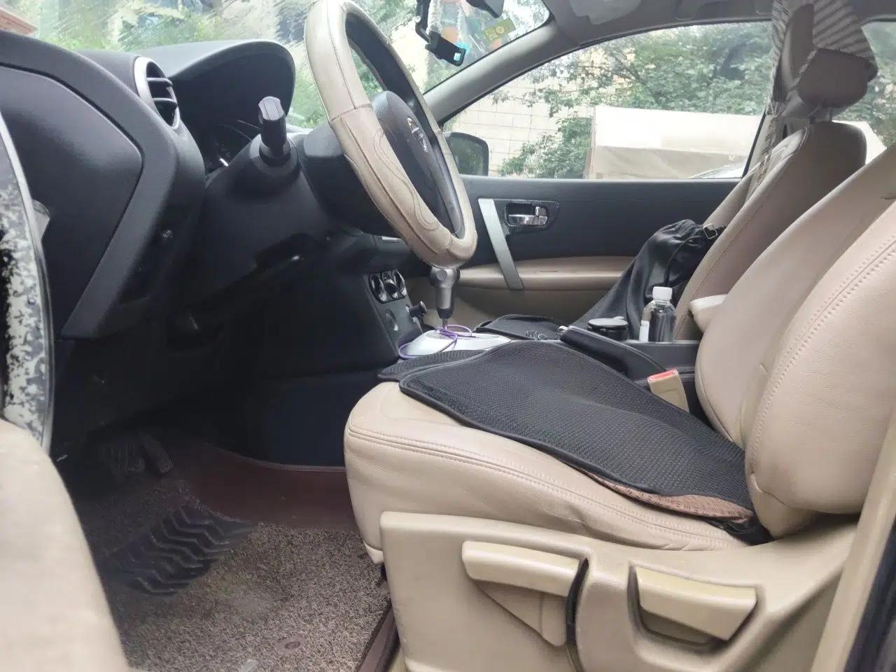 Nissan Qashqai 2011 2.0 XL Fire CVT 2WD — миниатюра 16