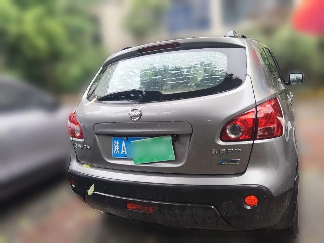 Nissan Qashqai 2011 2.0 XL Fire CVT 2WD — миниатюра 5