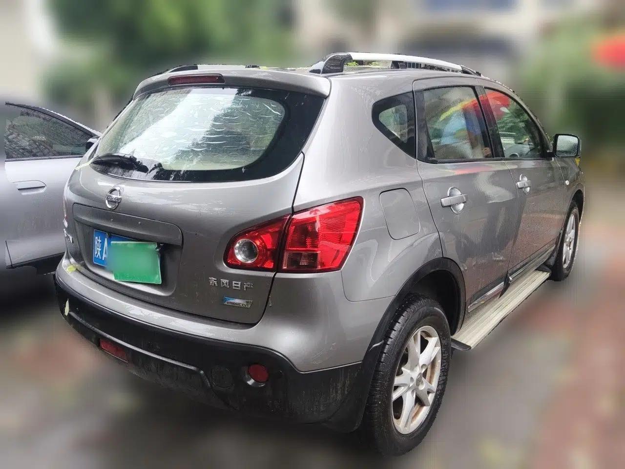 Nissan Qashqai 2011 2.0 XL Fire CVT 2WD — миниатюра 6