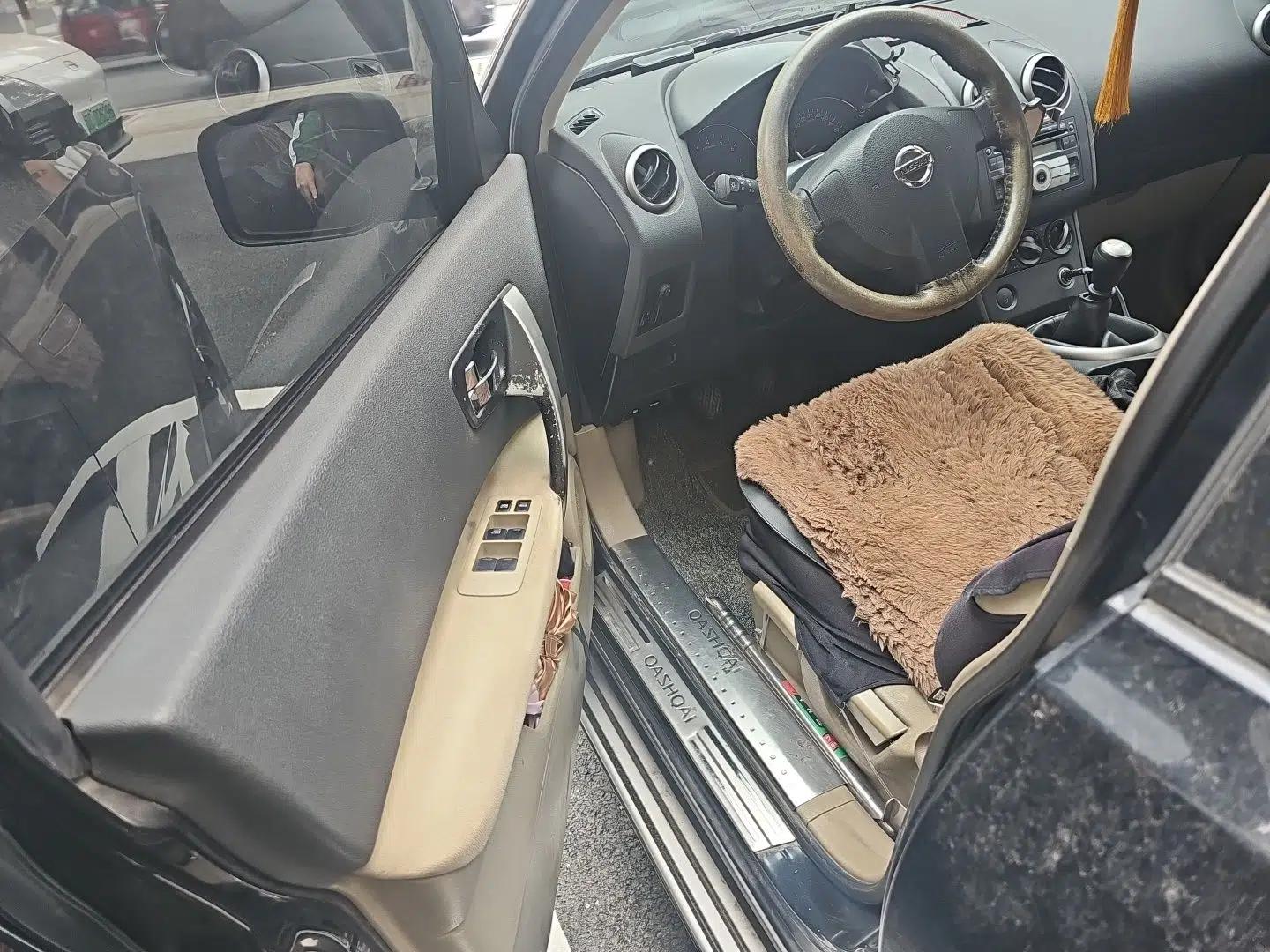 Nissan Qashqai 2011 2.0 XL Fire 6MT 2WD — миниатюра 17