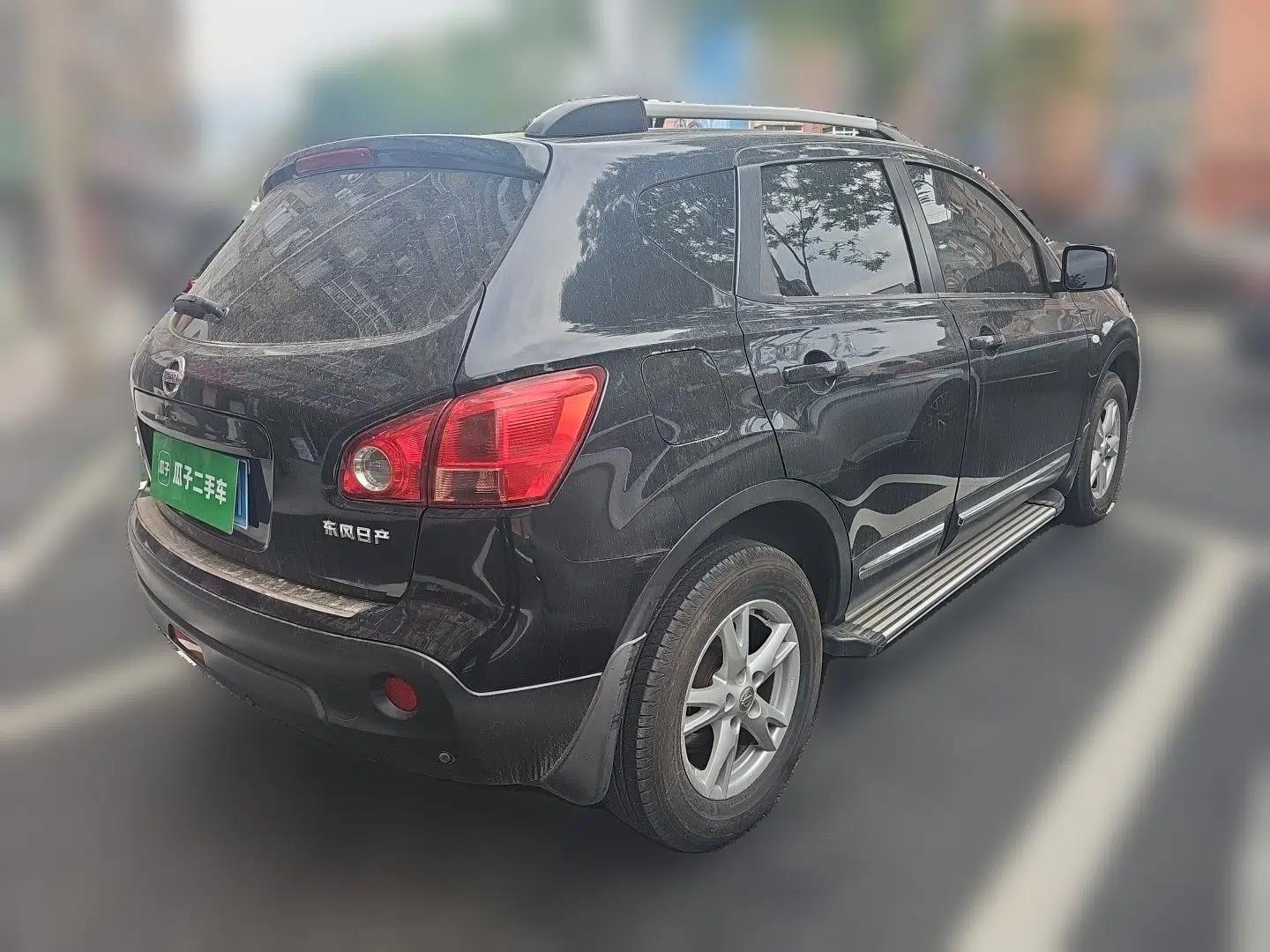 Nissan Qashqai 2011 2.0 XL Fire 6MT 2WD — миниатюра 6