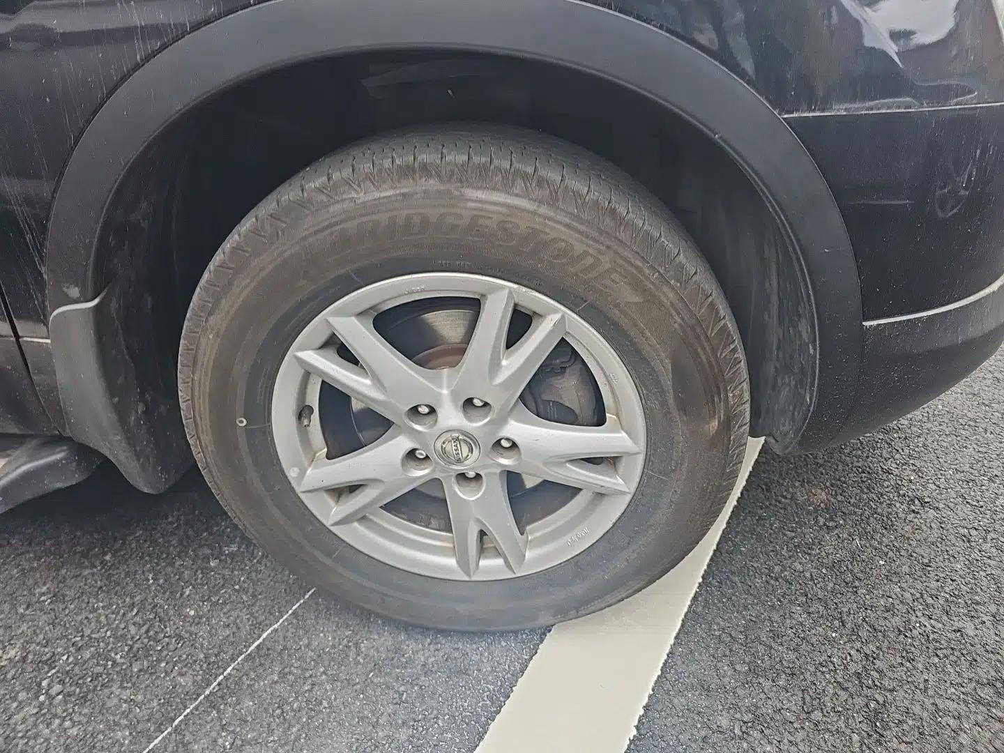 Nissan Qashqai 2011 2.0 XL Fire 6MT 2WD — миниатюра 8