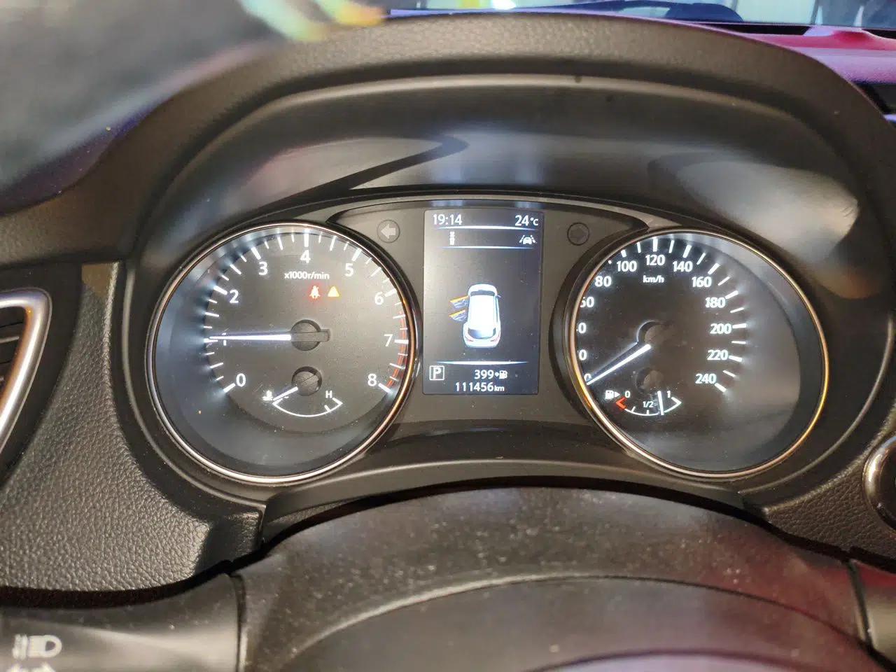 Nissan Qashqai 2019 2.0L CVT Luxury Edition — миниатюра 12