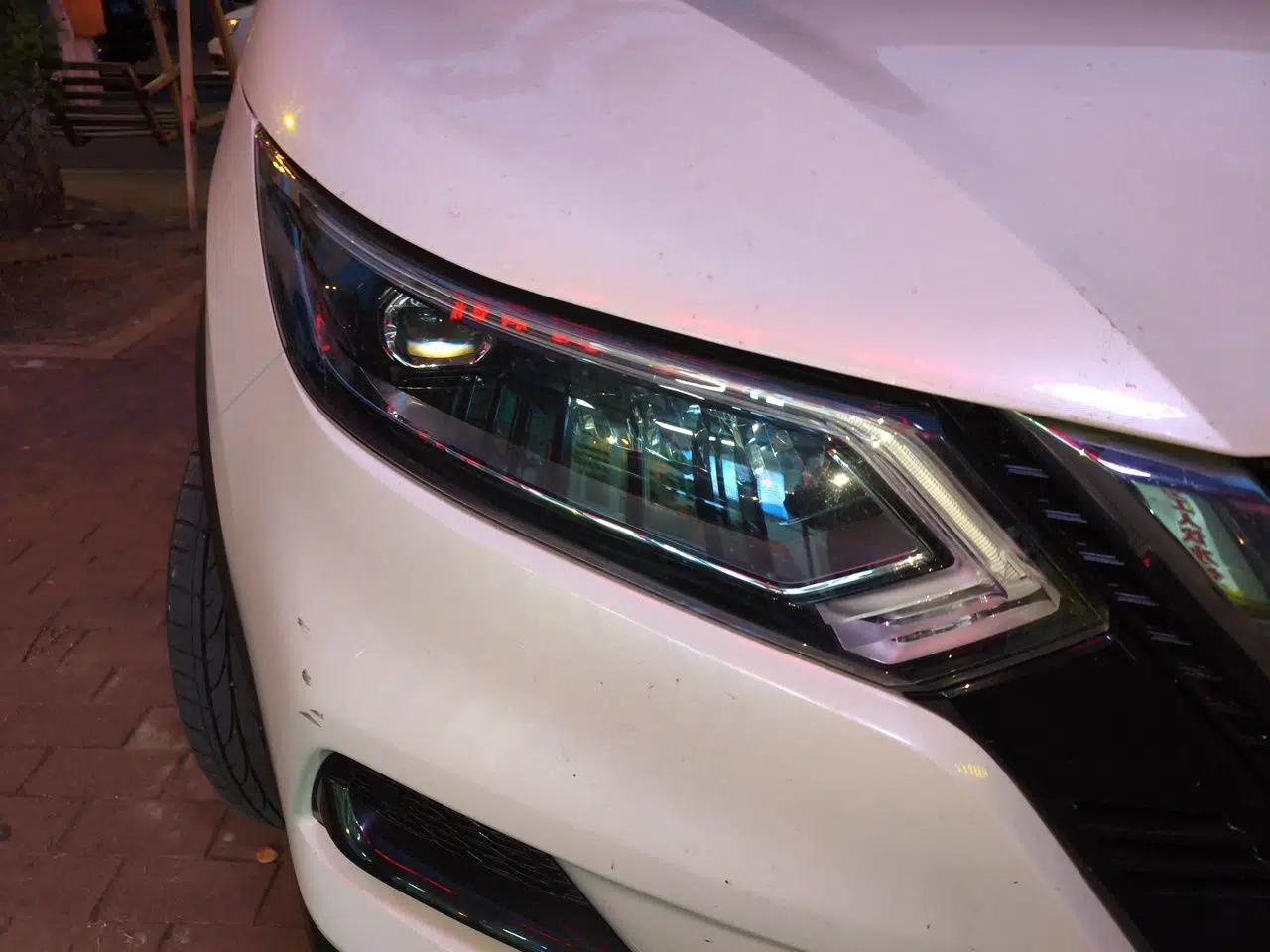 Nissan Qashqai 2019 2.0L CVT Luxury Edition — миниатюра 7