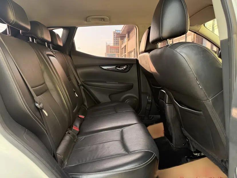Nissan Qashqai 2017 2.0L CVT Smart Enjoyment Version China V Standard — миниатюра 13